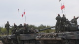 Полша изпраща 2000 войници за укрепване на границата с Беларус