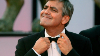 Джордж Клуни осиновява някое от децата на Брад и Анджелина?