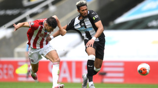 Нюкясъл Юнайтед победи Шефилд Юнайтед с 3 0 в мач от