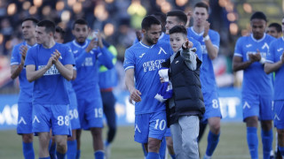 Футболистите на Левски получиха декемврийските си заплати Те им бяха