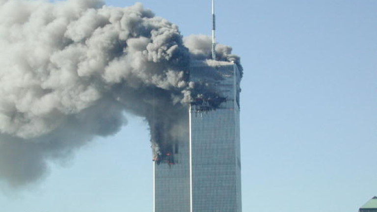 В САЩ почитат жертвите на атентатите от 11 септември 2001