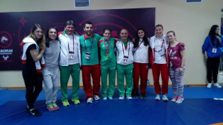 Старши треньорът на националния ни отбор по борба при жените