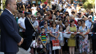 Радев настоява властта да осмисли своята отговорност за протестите