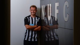 Нюкасъл се подсили с шотландския национал Райън Фрейзър 26 годишният полузащитник