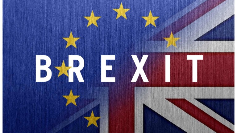 Индустриални гиганти режат инвестициите на Острова при лоша сделка за Brexit