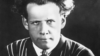 Днес се навършват 120 години от рождението на режисьора Сергей