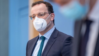 В Германия подкрепят ЕС да ограничи износа на ваксини срещу COVID-19