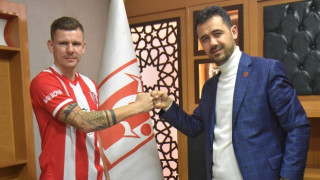 Бившият нападател на Лудогорец Роман Безяк си намери нов отбор