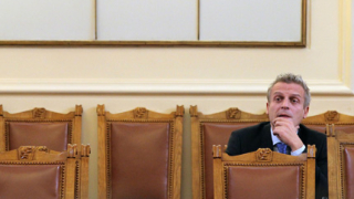 Депутатите не пожелаха да изслушат Москов за смъртта на медик