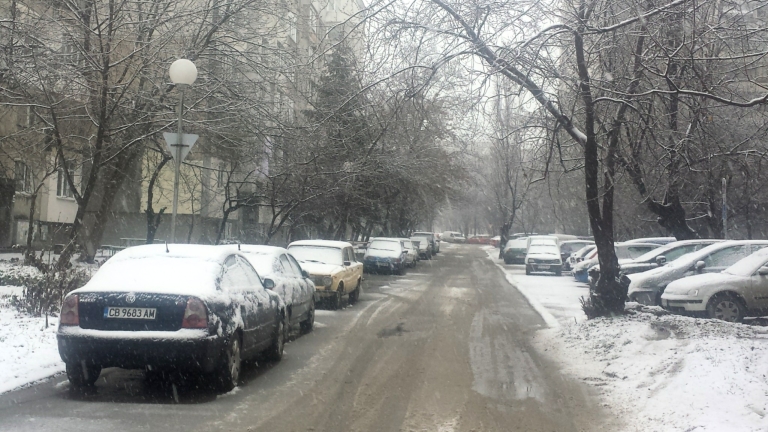Жълт код за сняг и бурен вятър в Източна България 