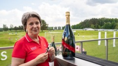 Бизнес дамата, която управлява милионна компания повече от 40 години без... мобилен телефон