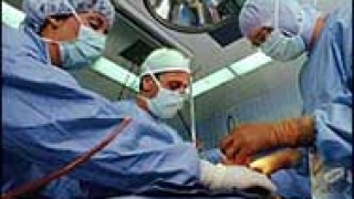 Хирурзи в Перник извършиха първата безкръвна операция