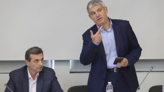 Въпреки обещанието от премиера Бойко Борисов че първия ден от