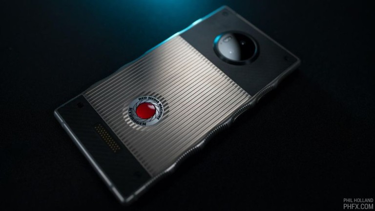 Няма друг смартфон като Red Hydrogen One