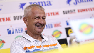 Собственикът на Локомотив Пловдив Христо Крушарски даде пресконференция в Пресклуб България