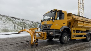 Обстановката в страната остава усложнена заради сняг дъжд и силен