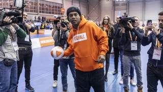 Бразилската легенда Роналдиньо заяви че спечелилият рекордна шеста Златна топка