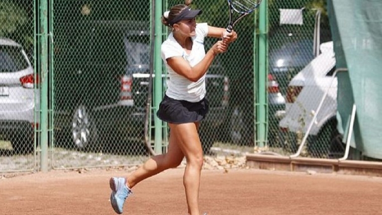 Победи за българските тенисистки