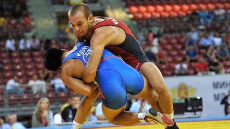 Радослав Василев световен университетски шампион в категория до 60 кг