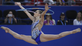 Боряна Калейн и Катрин Тасева ще спорят за медалите на обръч