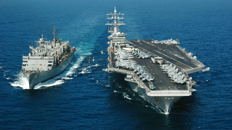САЩ подготвят нова операция за изпращане на военни кораби през