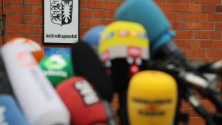 Агенти на испанското разузнаване са следили движението на бившия каталунски