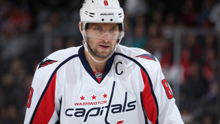 Александър Овечкин стана третият играч в историята на Националната хокейна