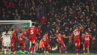 Харви Елиът отхвърли категорично спекулациите че може да напусне английския