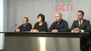 Абсурдно е кабинетът „Борисов 2” да е и служебен, отсече Нинова