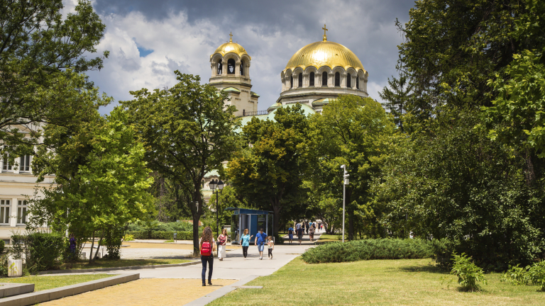 Социалният прогрес в България: преди Кувейт, но след Румъния