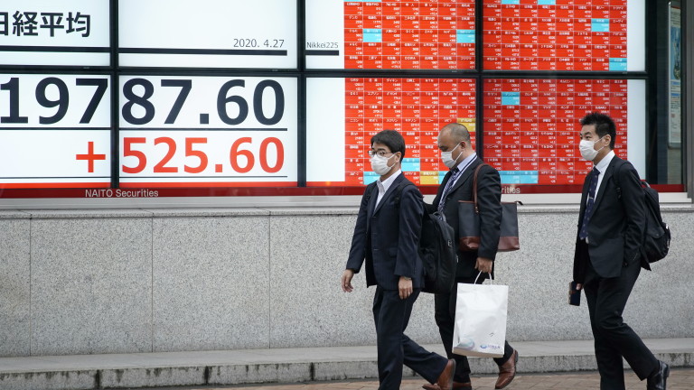 Икономиката на Япония ще се свие с 4,7% по време