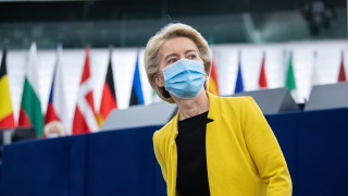 Евродепутатите искат корупцията да се наказва с режима за санкции