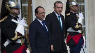 Франция подкрепя буферна зона между Турция и Сирия