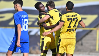 Ботев Пловдив не срещна проблеми и победи домакина Спартак Плевен