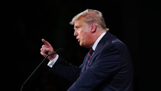 Възмущение заради "благодарността" на Тръмп към крайнодясна групировка