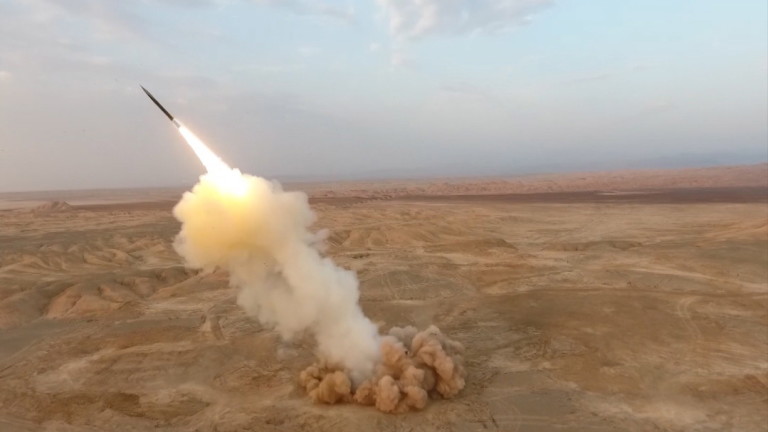 Иран засилва флота с дронове и ракети с обсег до 1000 км