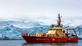 Тринадесетте полярници от 28 та Българска антарктическа експедиция след едноседмично забавяне