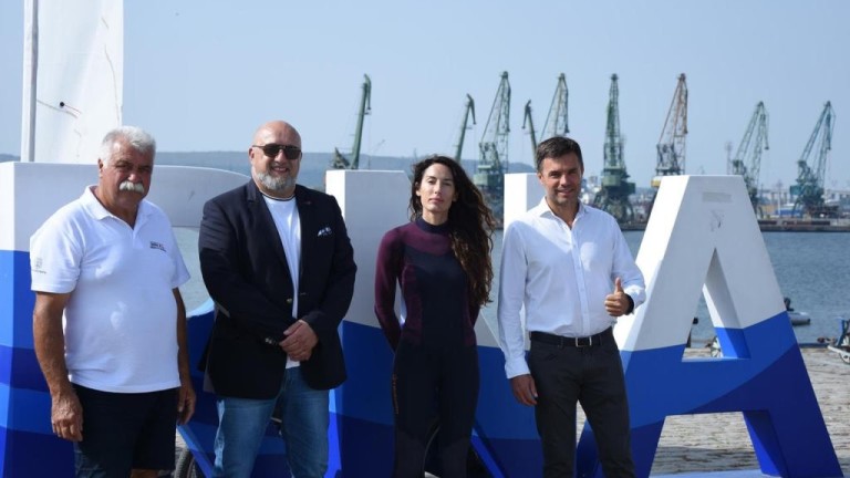 Министър Кралев награди победителите от Европейската купа по ветроходство във Варна