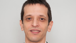 Бисер Иванов е Изпълнителен директор и член на Съвета на