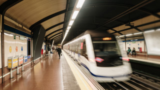 Спират метрото между станции "Сливница" и "Обеля" от 19 юли