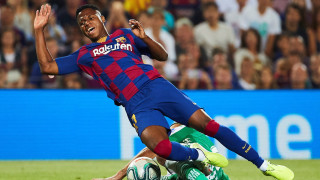 Изключително емоционално прие дебюта на 16 годишния нападател Ансу Фати в