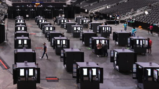 12 милиона американци вече са гласували на три седмици преди