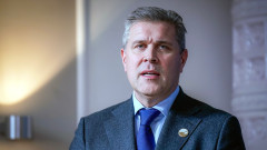 Исландският външен министър става премиер на страната