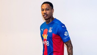 Кристъл Палас обяви че десният бек Натаниел Клайн се завръща