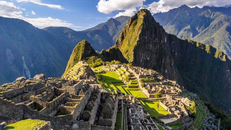  Свещената котловина в Перу изобилства от аяуаска центрове. 