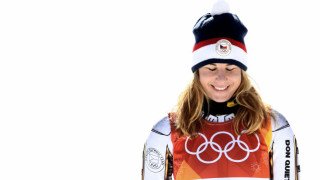 Естер Ледецка спечели златото в паралелния гигантски слалом в ПьонгЧанг