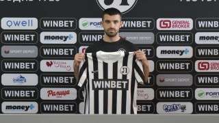 ПФК Локомотив Пловдив разтрогна по взаимно съгласие с Александър Василев