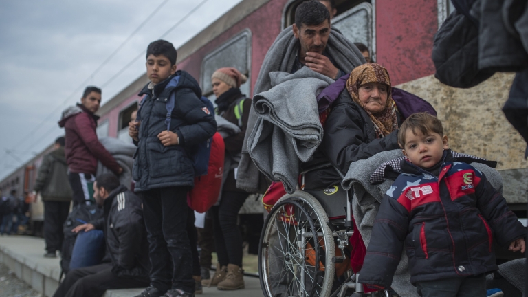 Ограничават мигрантите през Западните Балкани до 580 на ден