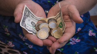 Човек винаги трябва да внимава с простите решения на сложни