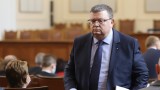  Депутатите спорят КПКОНПИ канонизира ли и необходим ли е Цацаров в зала 